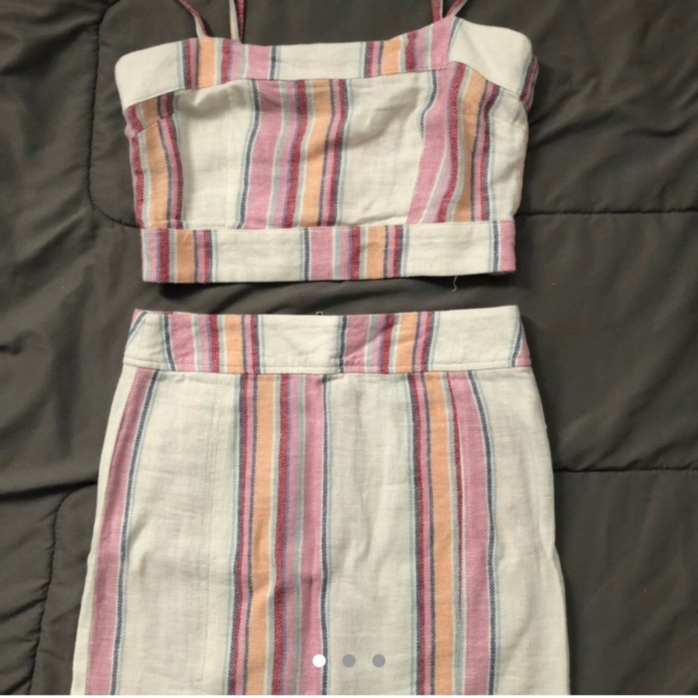 Two piece set